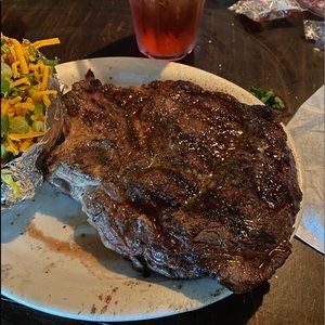 Meet your Posher, Tyler